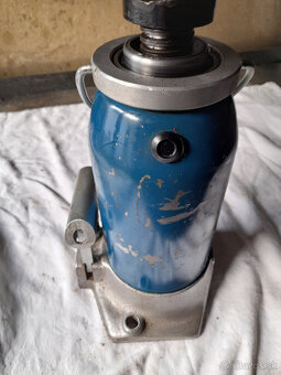 Hydraulický hever do 12ton - 4