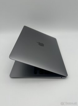MacBook Air 13" M1 8/256GB Space Gray + ZÁRUKA - 4