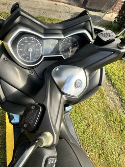 Yamaha X Max Tech Max 300 - 4
