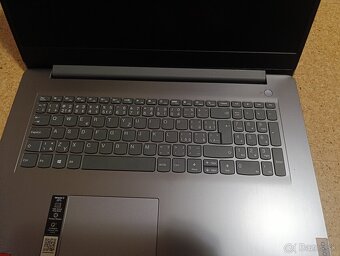 Lenovo IdeaPad 3 17ALC6 - 4