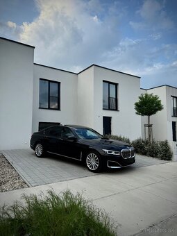 BMW 730d | V ZÁRUKE | TOP STAV - 4