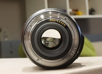Objektiv Canon EF-S 17-85mm f/4-5.6 IS USM - 4