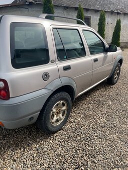 Land Rover Freelander 4x4 - 4