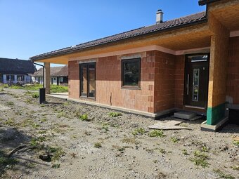 Novostavba 4 izb.rod.domu typ bungalov,620m2 - Višňové - 4