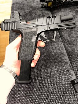 Glock AW Custom - 4