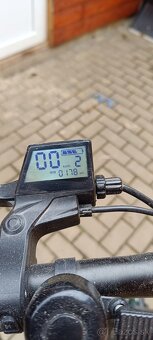 Elektrokolobežka X-scooters XS04 - 4