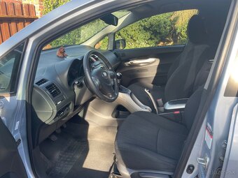 Toyota Auris 2.0 D4D - 4