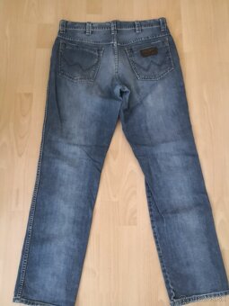 Predam panske rifle, Levis, Wrangler velkost 34/32 - 4