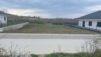 NA PREDAJ ideálny stavebný pozemok pre RD - 4