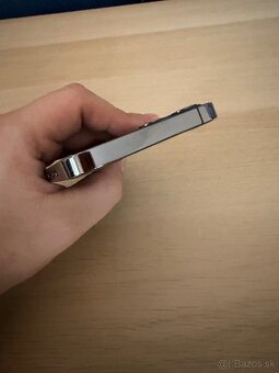 iPhone 12 Pro 128GB Graphite - 4