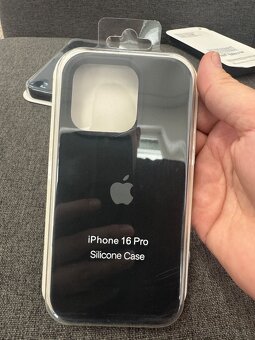 Kryt iPhone 16 Pro Max - 4