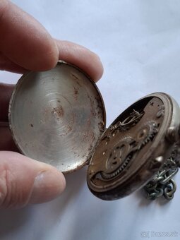 Staré vreckové hodinky 3 - 4