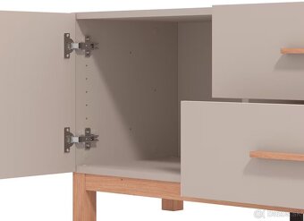 Skrinka pod TV - 4