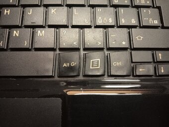 predám FUJITSU LIFEBOOK A531 , Windows 7 ,bez baterky - 4