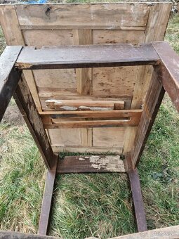 Starožitný stol-70,-eur - 4
