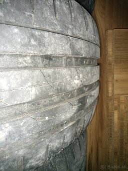 235/60 R18, letne pneumatiky. - 4