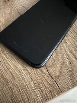 iPhone SE 2020 64GB - 4