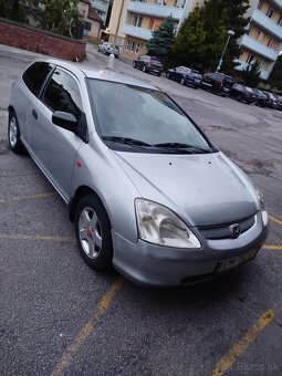 Honda Civic 7G - 4