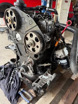 Motor 1.9tdi 66kw golf 3 - 4