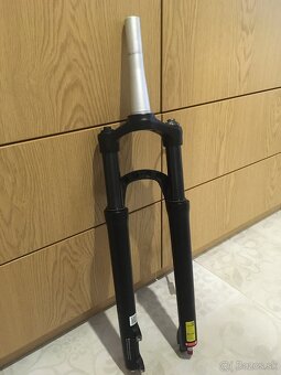 SR Suntour X1 32 - 4