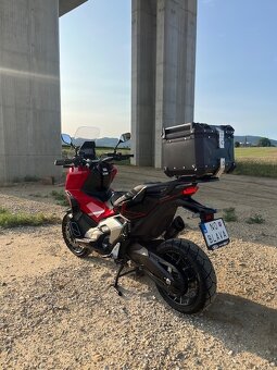Honda X ADV 750cm3 43 kw 7/2024 - 4