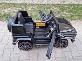 Destske auticko Mercedes AMG - 4