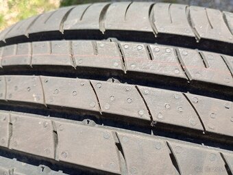 Predam 4ks pneu 185/55/r15 letne 86H Kumho - 4