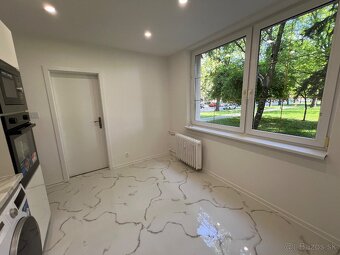 Na predaj 4 izbový byt, kompletná rekonštrukcia, Nové Zámky - 4