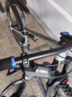 Canyon neuron 6 - 4
