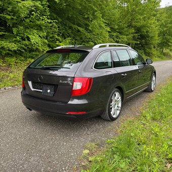 Škoda Superb 2.0 TDi DSG - 4