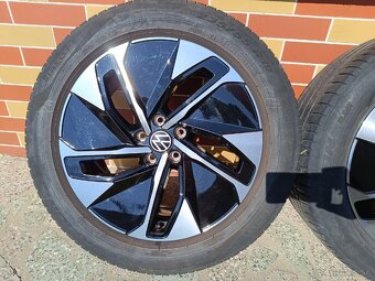Original vw letna sada 5x112 R19 - 4