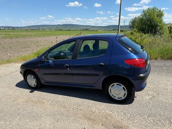 Predám PEUGEOT 206 - 4