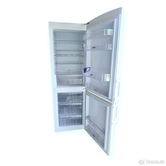 Kombinovaná chladnička s mrazničkou WHIRLPOOL (WBE34172W) - 4