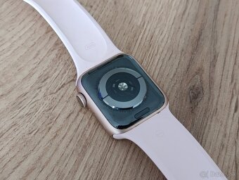 Apple Watch 4 40mm Rose Gold - 4