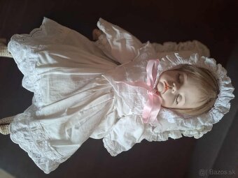 Kočík s porcelánovou bábikou - 4
