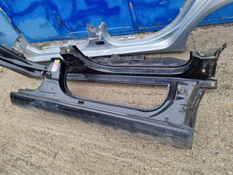 PREDAM PODBEHY lemy výrezy časti karosérie - 4