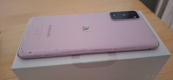 SAMSUNG GALAXY S20 FE - 4