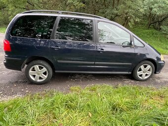 Seat Alhambra 2.0 TDI 7-miestne - 4