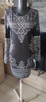 úžasne dámske šaty S - 4