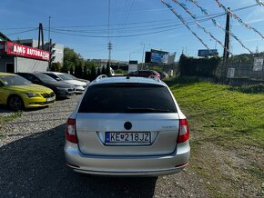 Škoda Superb Combi 2.0 TDI PD Active - 4
