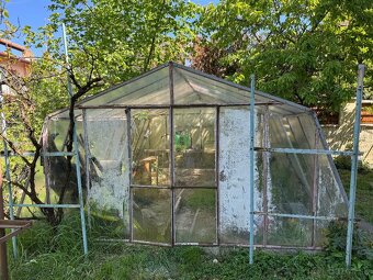 Predam hlinikovy srubovany sklenik 3x4m - 4