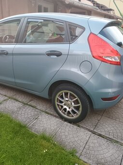 Ford Fiesta 1.25 benzín - 4