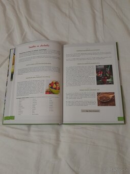 107+3 extra neodolateľných smoothie receptov - 4