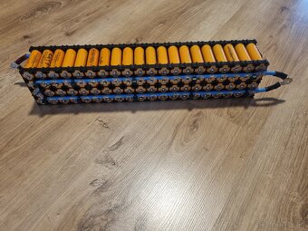 Li-ion 18650 2500mah - 4