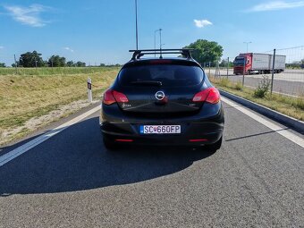 Opel Astra J 1.7 CDTI - 4