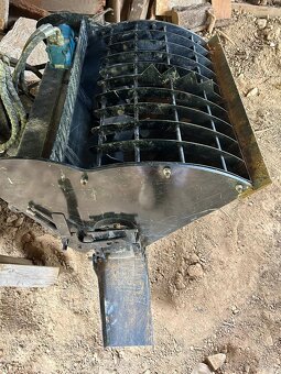 Hydraulická miešačka na nakladač - 4