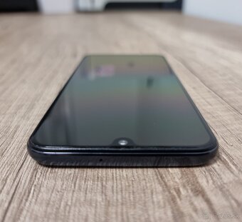 Samung Galaxy A40 - 4