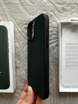 NOVÝ kryt pre Apple 15 Pro Max tkaninový - zelený - 4