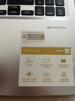 Notebook Asus Vivobook - 4
