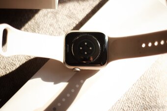Apple Watch Series 8 – 45mm - 4